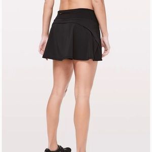 LULULEMON SKORT | Play Off the Pleats Mid-Rise Skirt Black Size 4